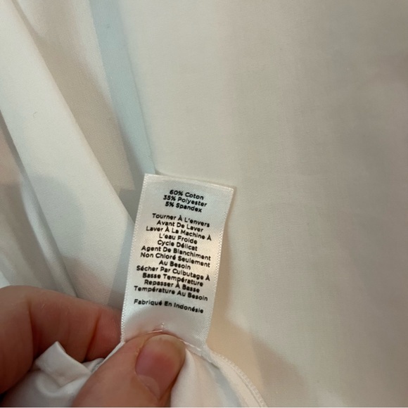 Talbots White Blouse with Black Trim Size Medium NWT - Picture 6 of 8